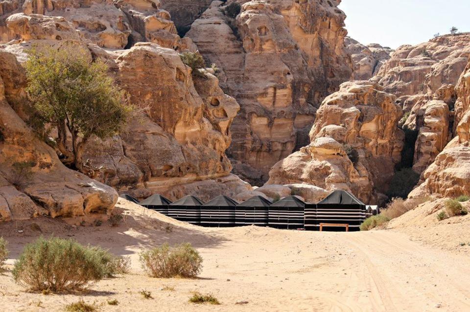 Отель Ammarin Bedouin Camp Вади Муса Экстерьер фото